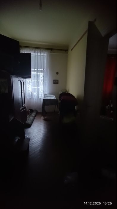 Продаж 3-кім квартира 78.7 м² 3/3ц вул.Дніпровська Терміново !120000$