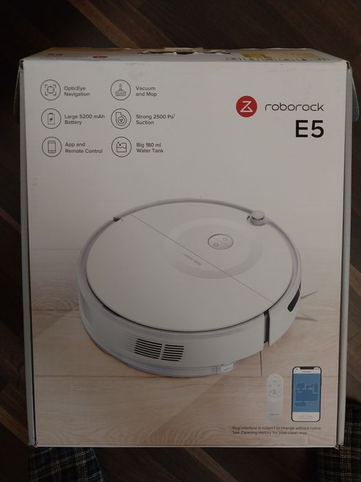 Робот пылесос Новый!!!