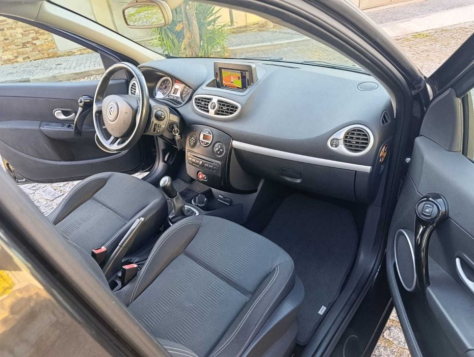 Renault clio 1.2 i 16v Dynamique GPS 1 dono