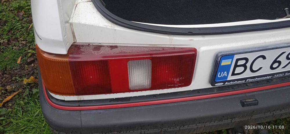 Продам (капсулу часу) Ford Sierra 89р. 2.0 бенз., проб. 49 т.км