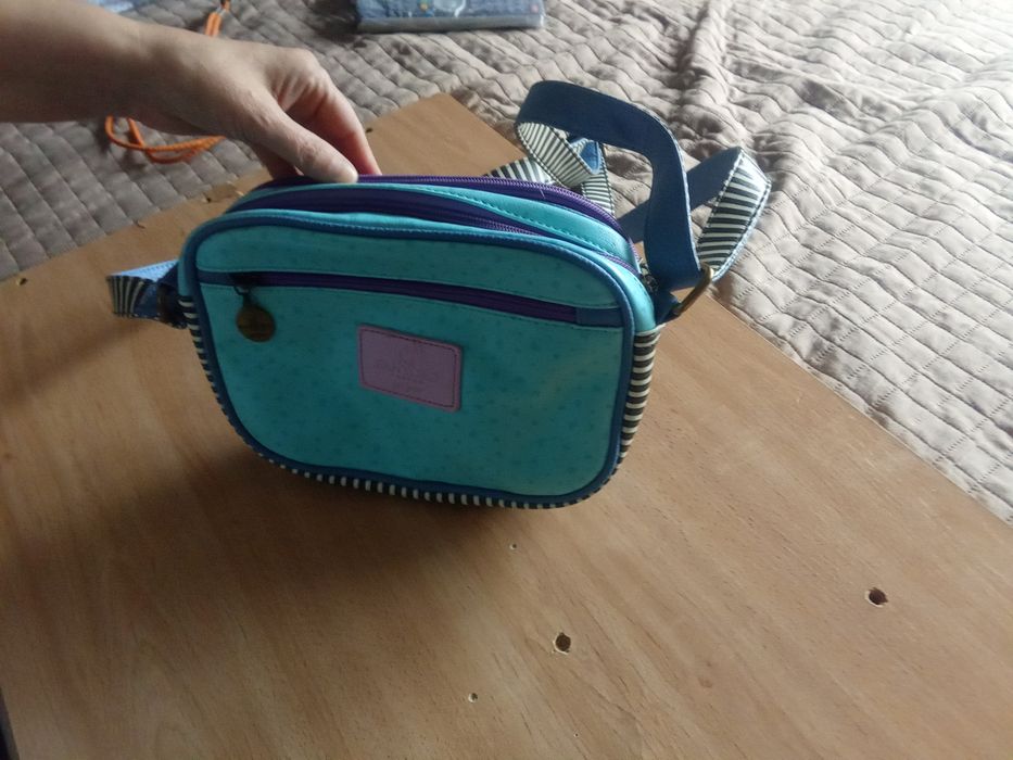 Saco e malinha para menina