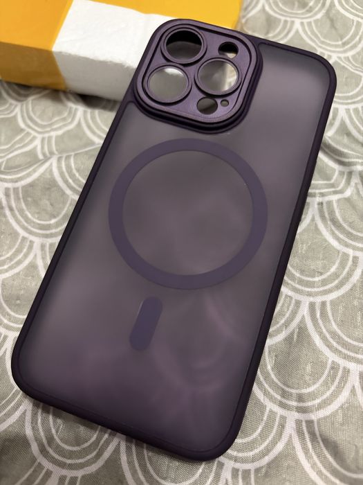 Чохли на iPhone 13 Pro