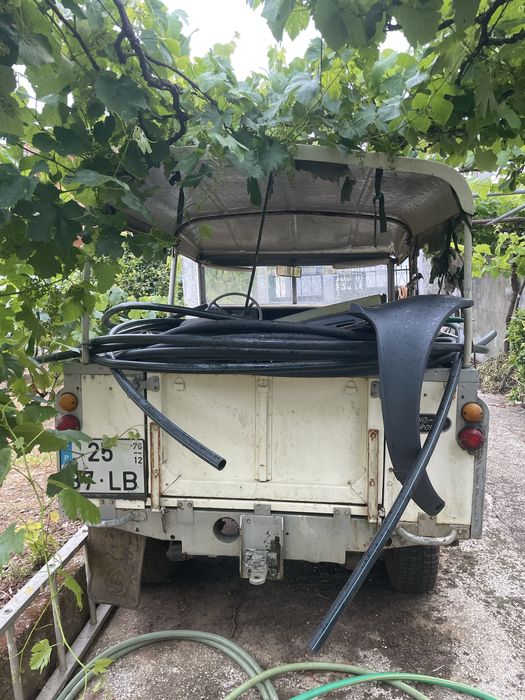 Land Rover regular serie III 76