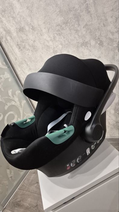 Коляска Cybex Balios S Lux 3 в 1 в идеальном состоянии!