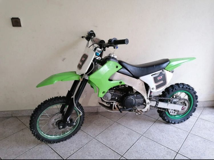 Mota 125 como nova