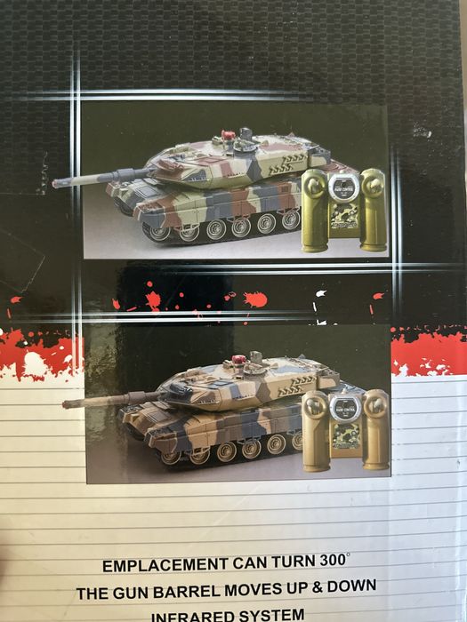 Танк іграшковий