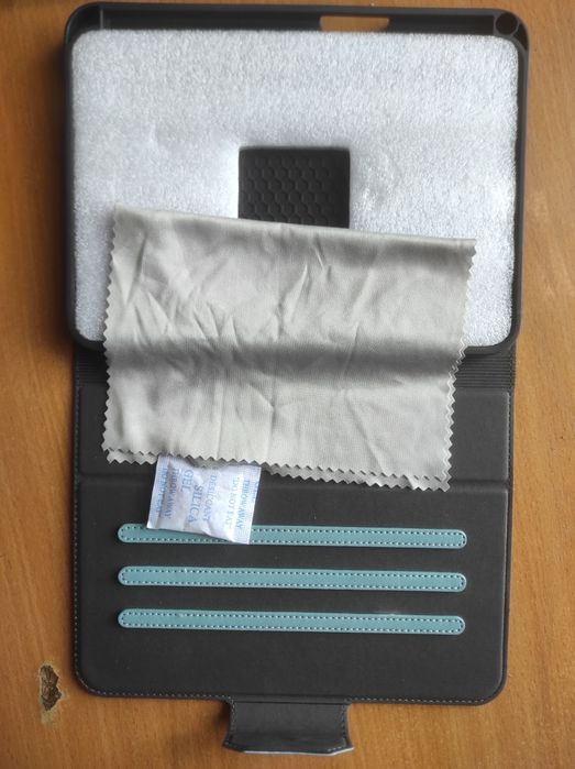 Чохол Bukoor для iPad.