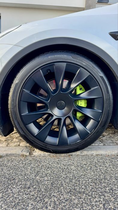 Vendo Tesla Model Y - Único (RWD 2023)