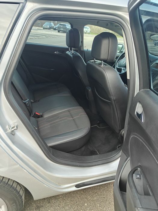 Opel Astra Sports Tourer 1.7