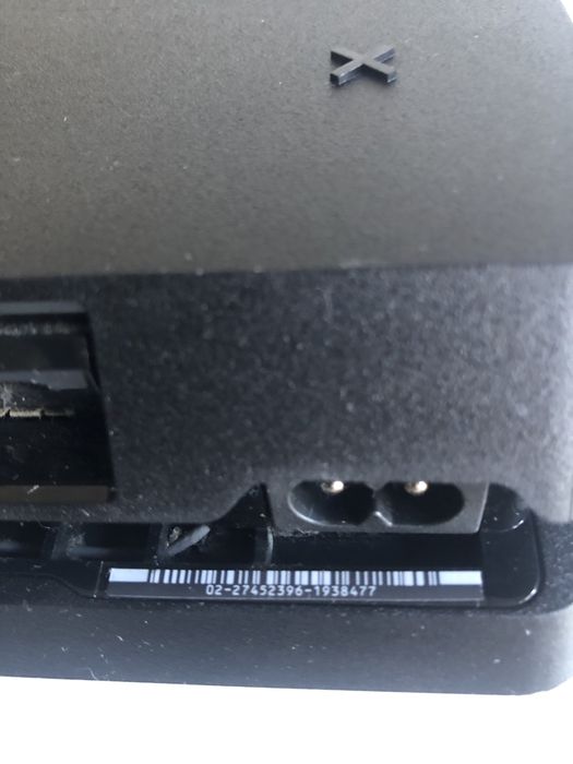 PlayStation PS4 Slim 1TB