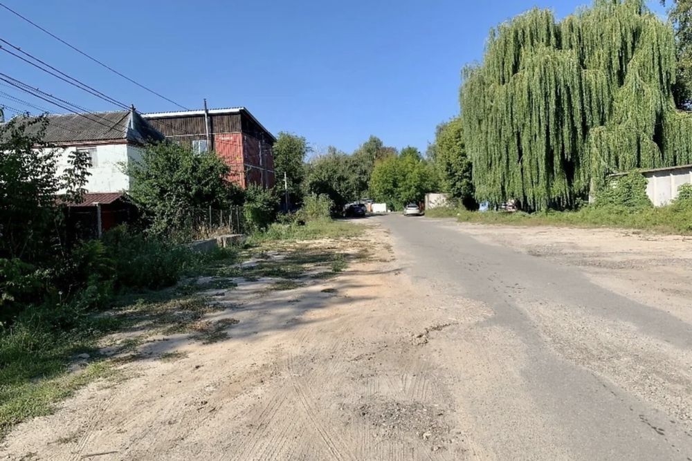 Нивки 6+2сот, фасадна ділянка