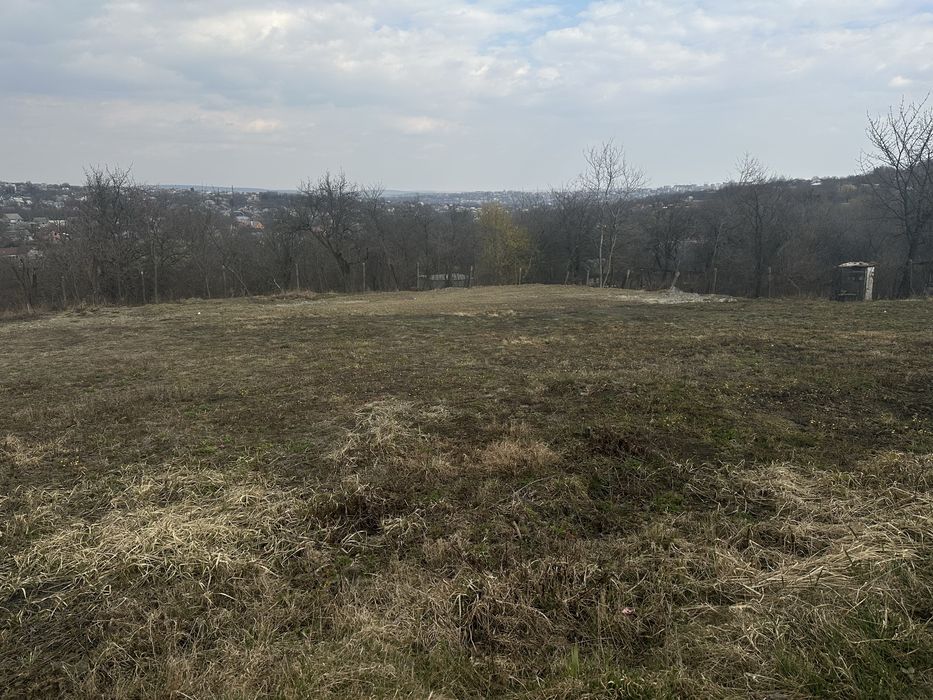 Земельна ділянка
