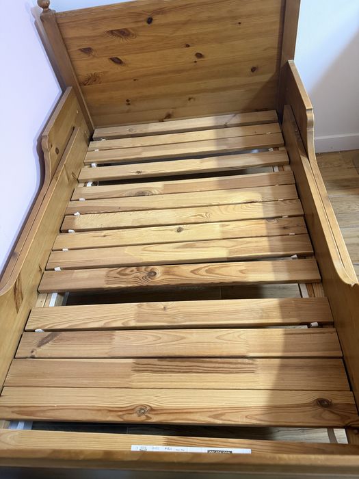Lóżko ikea leksvik