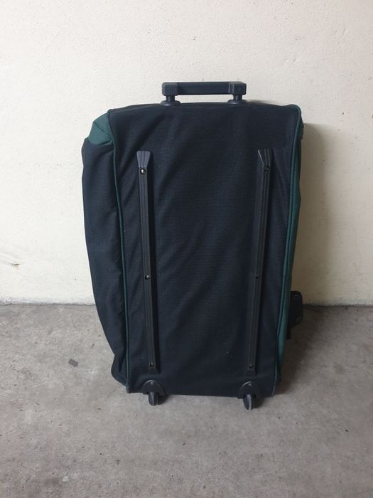 Vendo trolei benetton sem uso