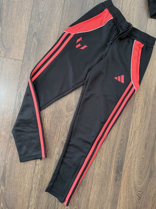 Dzieciecy dres pilkarski Messi Adidas, 140