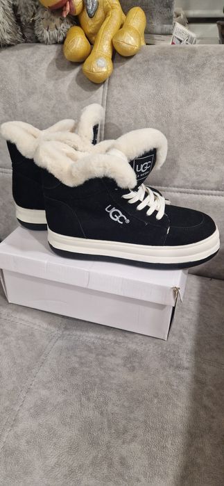 Ботинки UGG, люкс. 39-40 р, 25,5 см