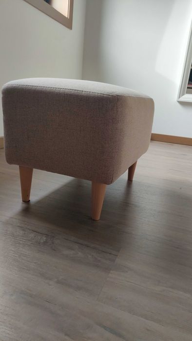 Baqueta, banco, repousa pés