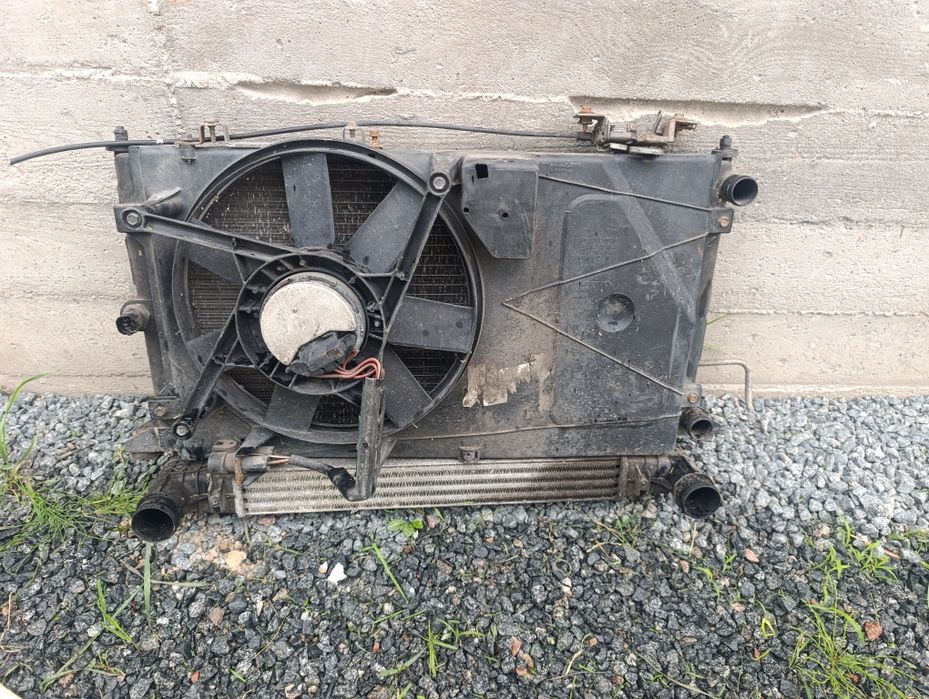 Фольксваген Шаран 1.9tdi, радіатор, інтеркулер, вентилятор з дефузором