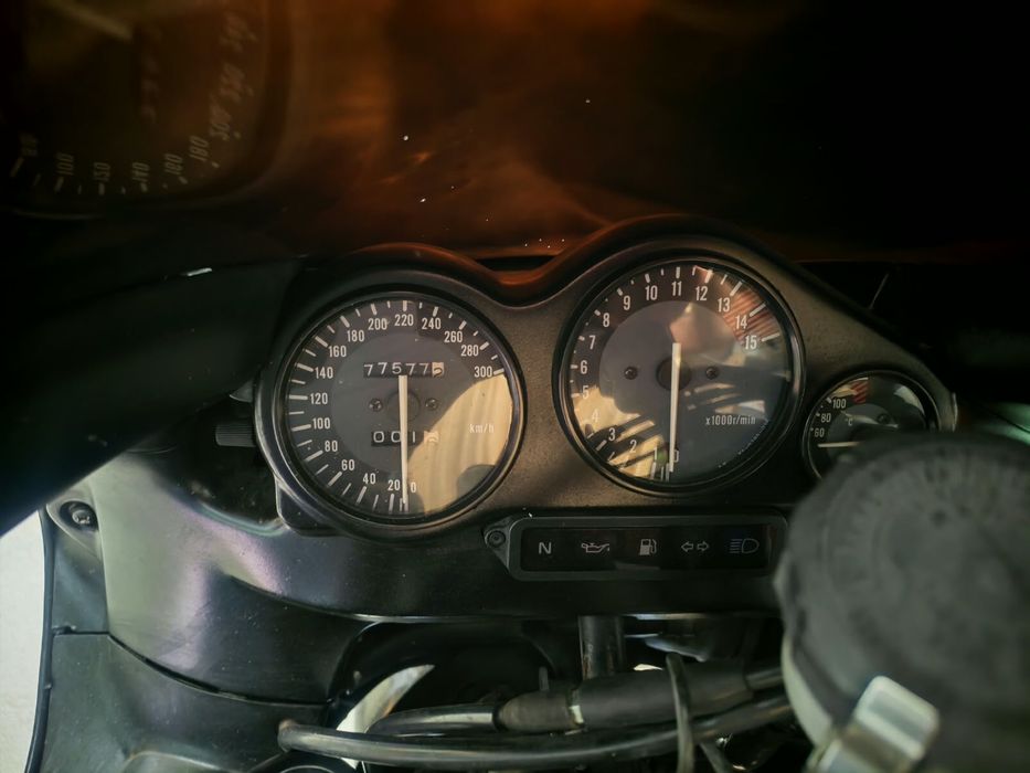 Yamaha YZF thundercat 600