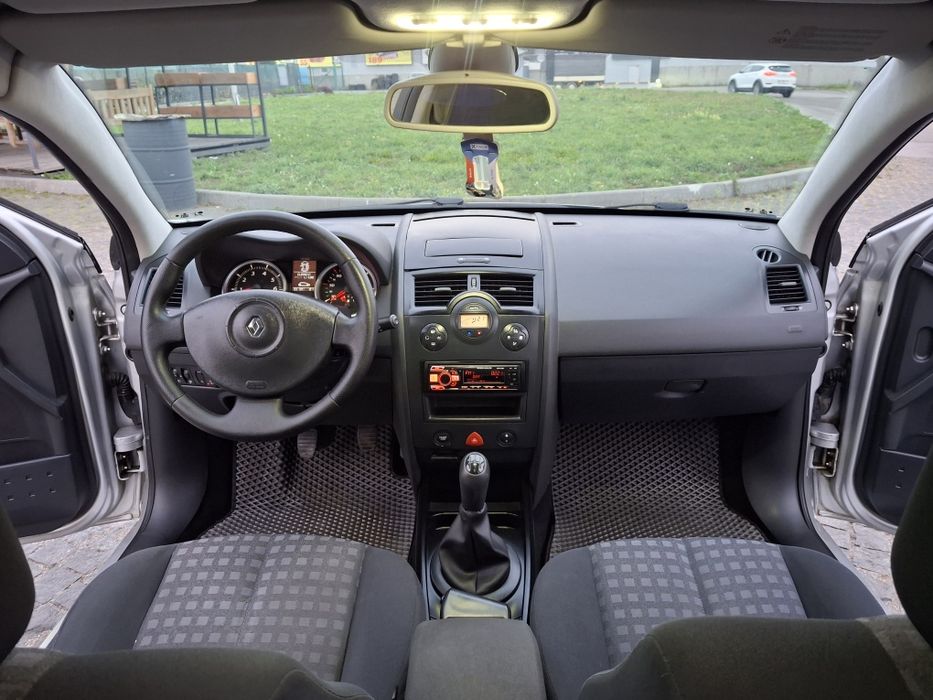 Renault Megane 2 универсал 1.6 газ/бензин