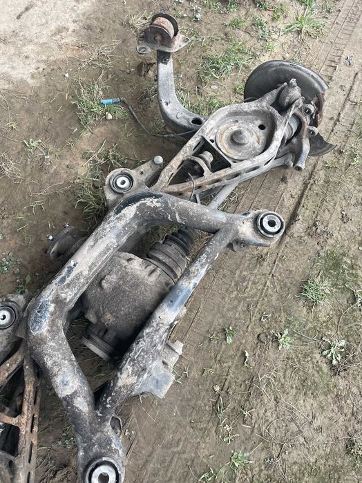 задняя подвеска BMW X3 E83 (2003-2010)