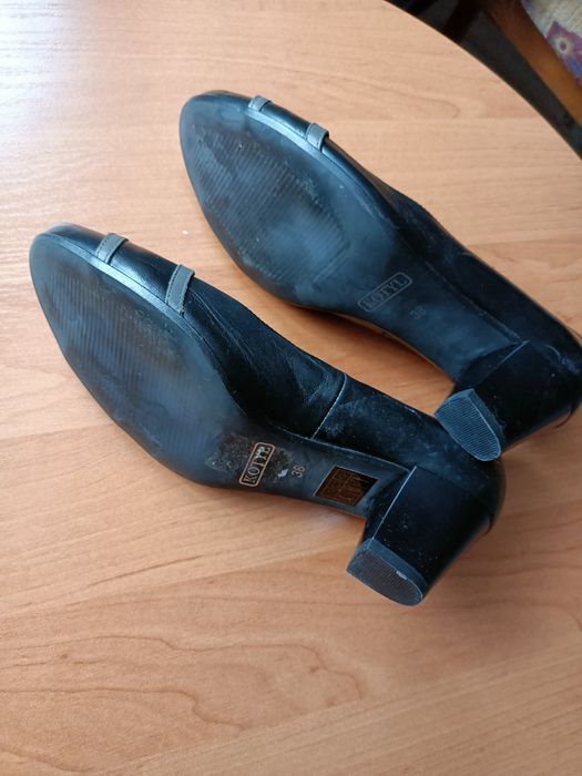 Buty damskie czółenka