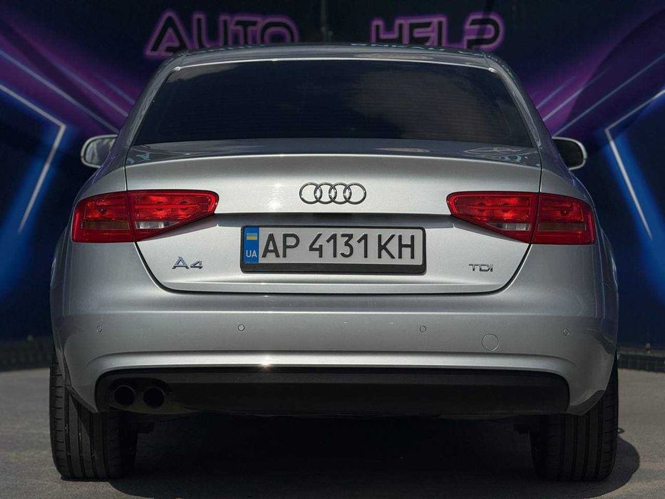 Audi A4 2012, 2.0 дизель, автомат, передний привод