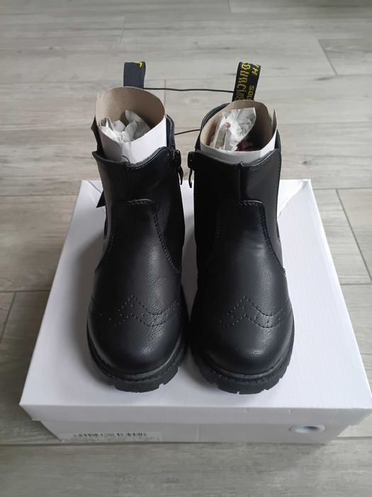 Buty dla dziewczynki