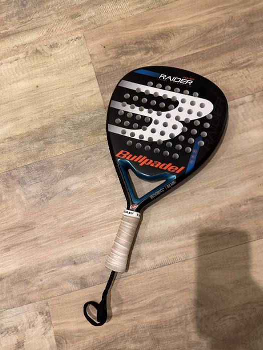 Raquete bullpadel