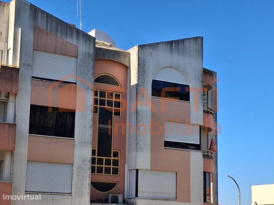 Apartamento T3 em Torres Novas
