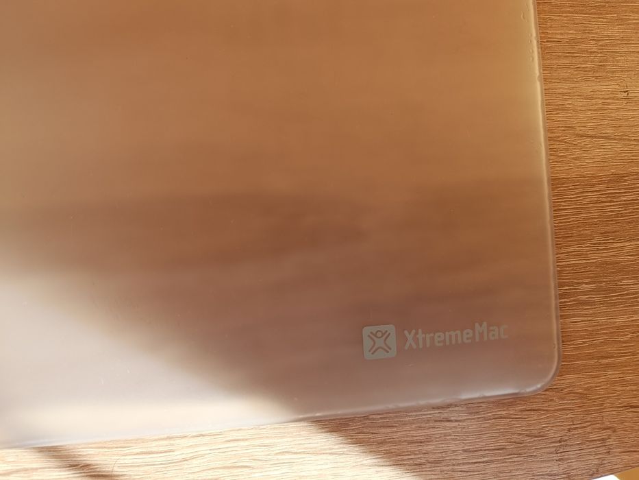 Чехол XtremeMac для Macbook Pro 13