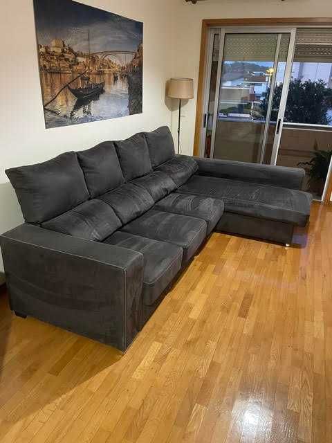 Sofà com chaise longue
