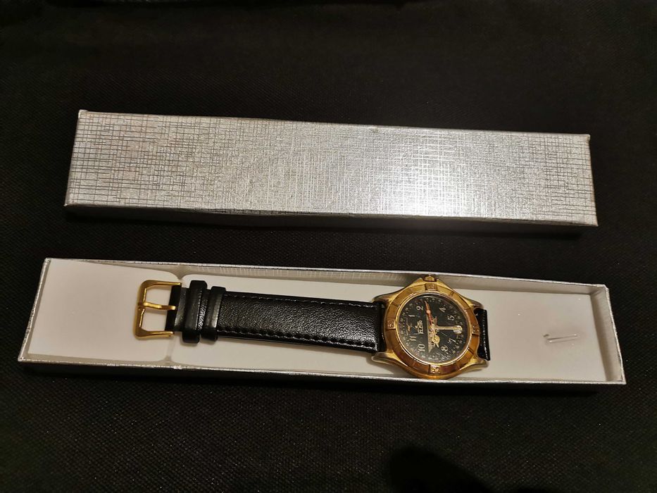 Relógio Eletta  Plaqueado  a ouro