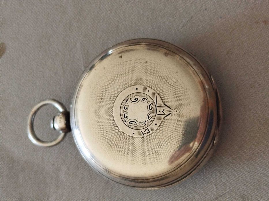 Relogio de bolso em prata inglesa de chavinha século XIX excelente