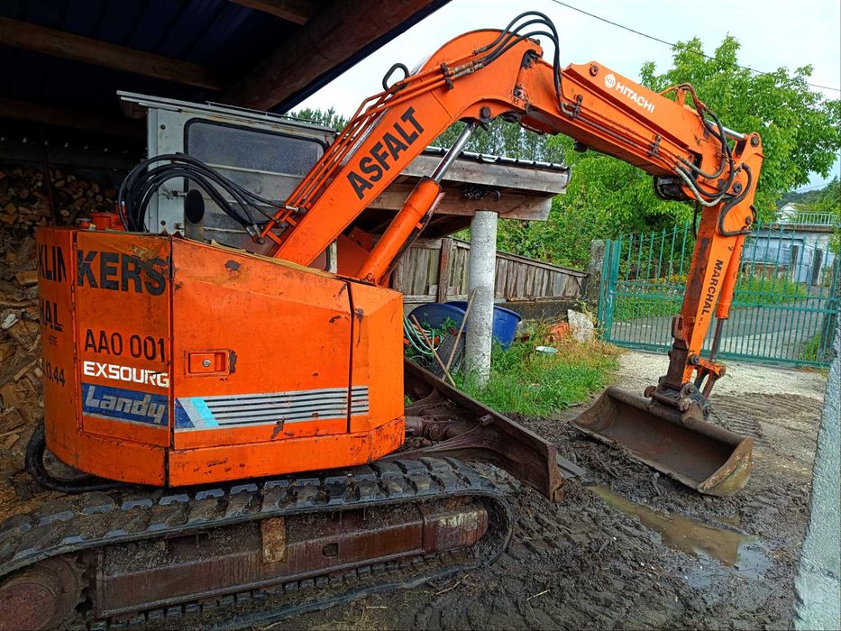 Giratória Hitachi EX50UR