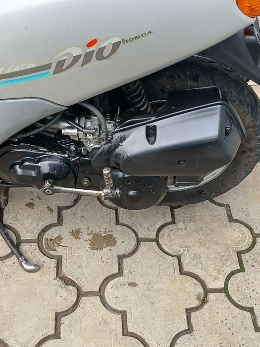 Продам японский скутер Honda Dio .