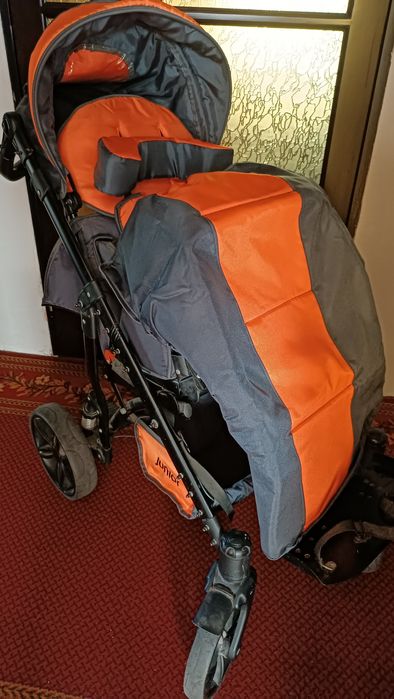 Інвалідна ортопедична коляска