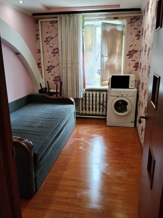 Продам мебель в нормальном состоянии