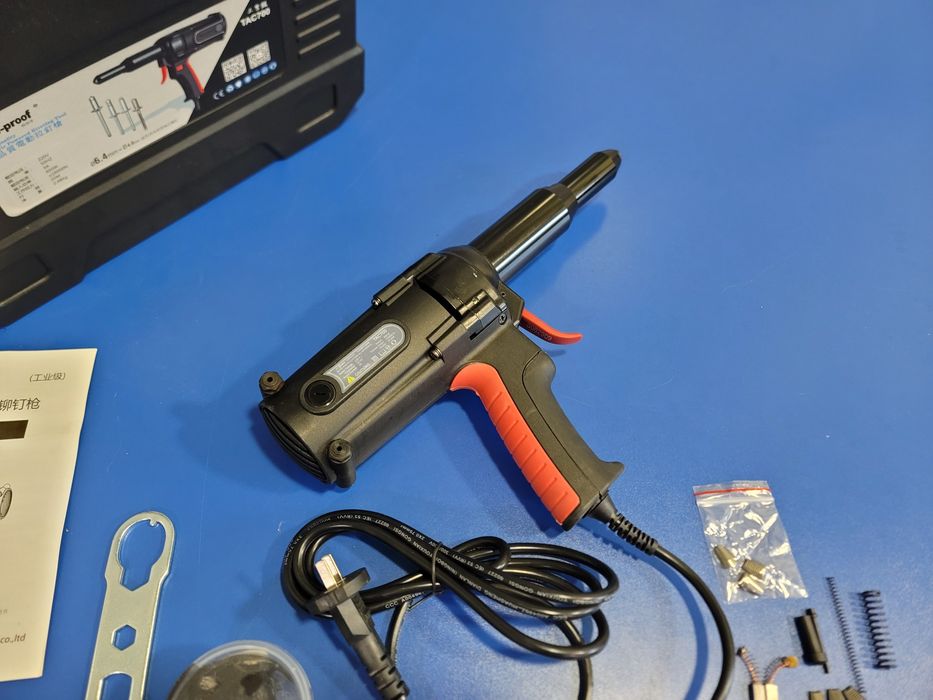 Заклепочник Электрозаклепочник Time-Proof TAC-700 +Большой Ремкомплек