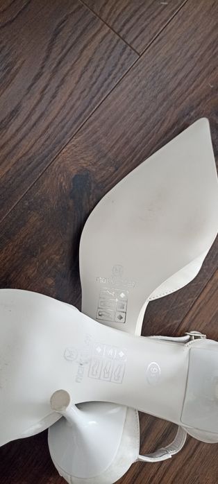 Buty ślubne, Gamabut