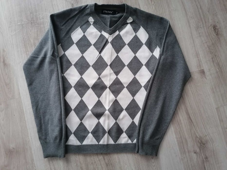 Sweter w romby Ripley M