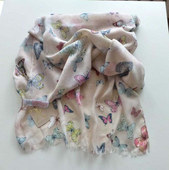 Accessorize lekki szal apaszka w motyle