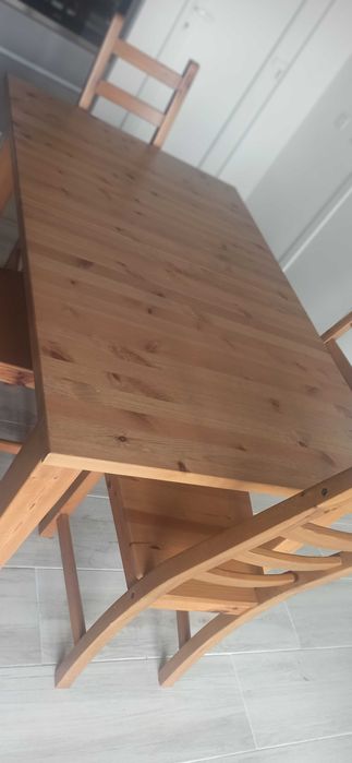 Mesa madeira extensível + 6 cadeiras