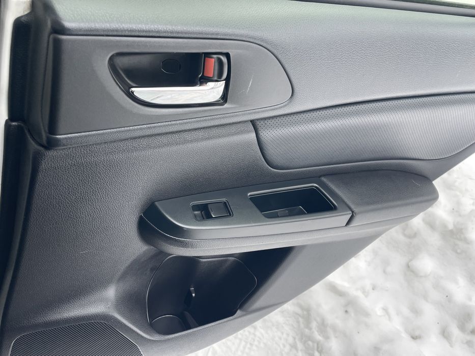 Свіжопригнана Subaru Impreza 1.6 2012р.в Автомат