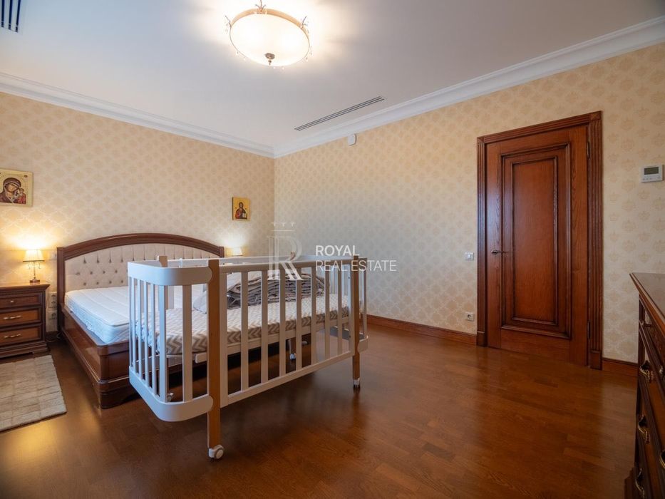 Продаж Будинок 6-к 222 м.кв Ходосівка СОНЯЧНІ ПАНЕЛІ САУНА ГЕНЕРАТОР