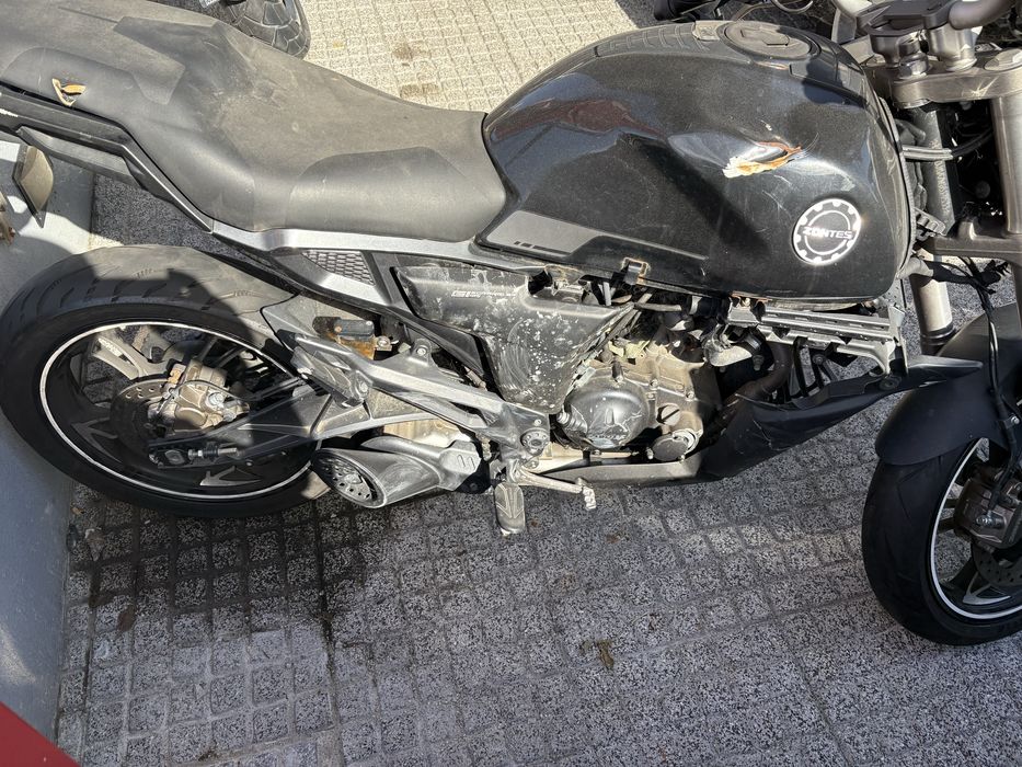 Zontes G1 acidentada ( completa )