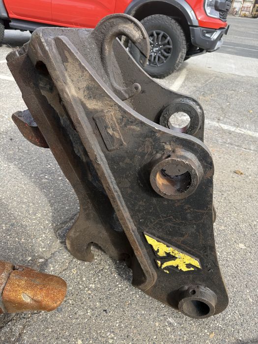 Szybkozłącze Arden sworzeń 80 hydrauliczne