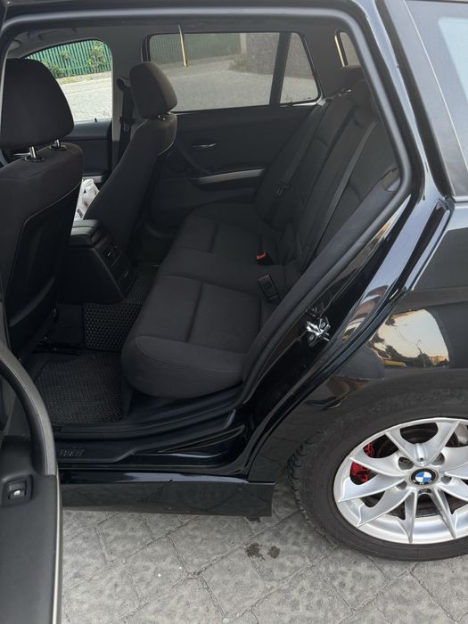 BMW  3 series E91    318 і