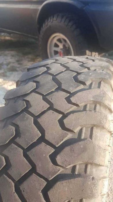 Pneus F-MUD 235/75 R15