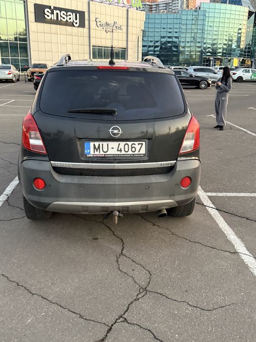 Продам опель антара 2.2 дизель 6 ступка , сел поехал !